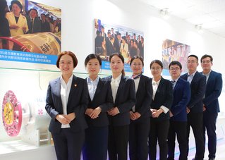 联系我们